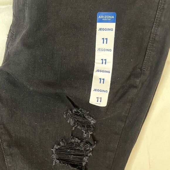 Arizona Jean Co Jegging Size 11 Black Distressed Hi Rise Slimmest Fit Stretchy - Picture 3 of 9
